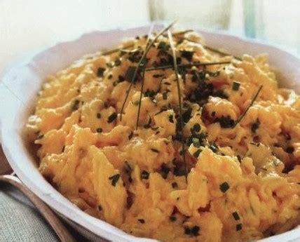 Scrambled Eggs with Tomatoes and Herbs