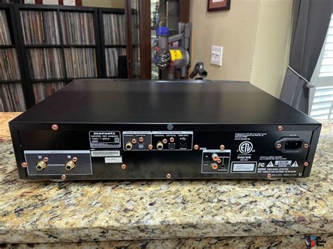 Marantz Sa Sacd Player With Dac Remote And Original Box Photo