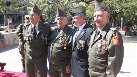 En Medell N Se Rindi Homenaje A Veteranos De La Fuerza P Blica