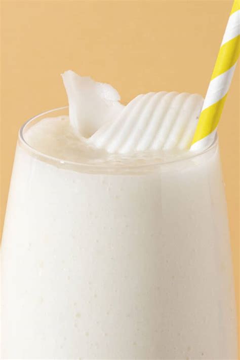 Coconut Milk Smoothie- Just 3 ingredients! - The Big Man's World