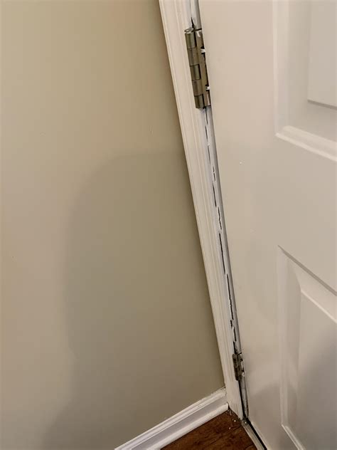 How To Fix Gap Between Door And