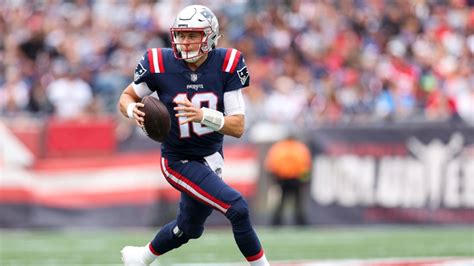 Patriots Quarterback Mac Jones Suffers Ankle Injury In Loss May Miss