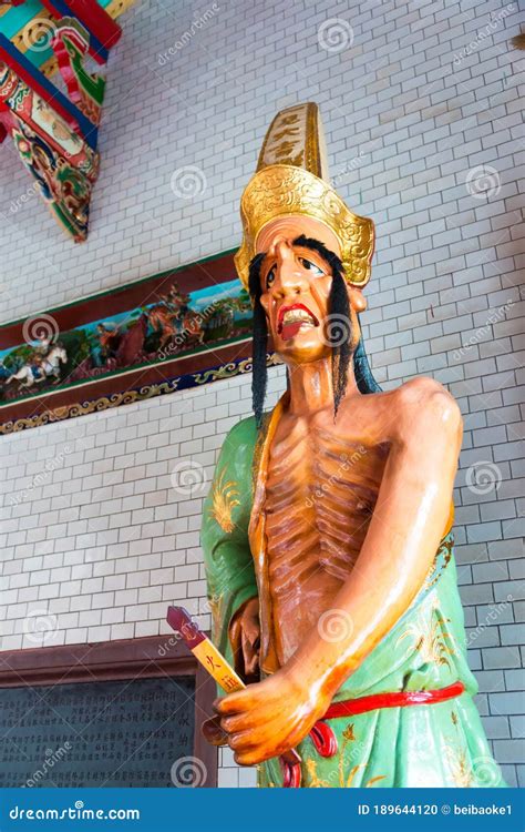 Estatua De Dios En El Templo Chenghuang En Taichung Taiwan El Templo