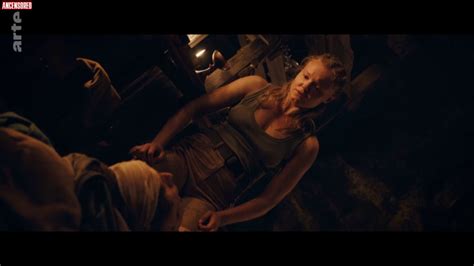 Maria Dragus Nude Pics Page