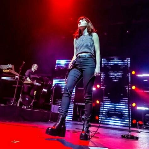 Pin By Ulysses D On Lauren Mayberry Lauren Mayberry Lauren Concert