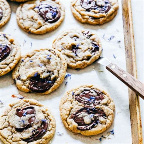 Guittard Chocolate Chip Cookie Bar Recipe Dandk Organizer