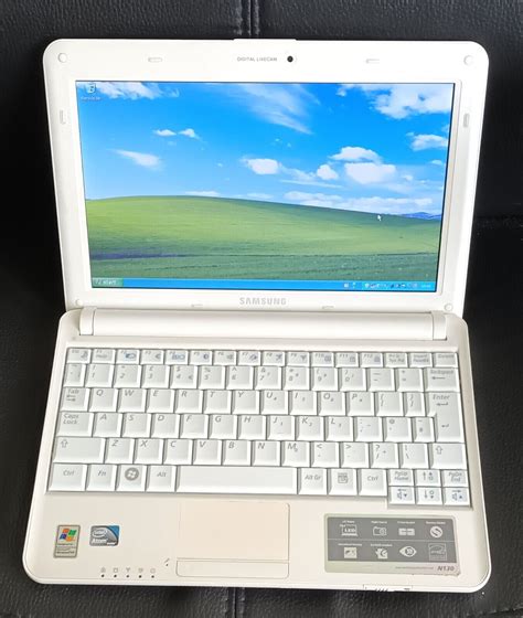 Samsung N130 White Netbook Laptop 10 1 1GB 160GB Intel Atom 1 6GHZ