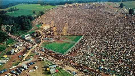 50º Aniversario Del Festival De Woodstock 3 Días De Paz Amor Y Música