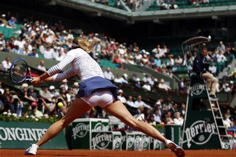 Maria Sharapova Flashing Her White Panties On A Day Four Of The French Open Porn Pictures