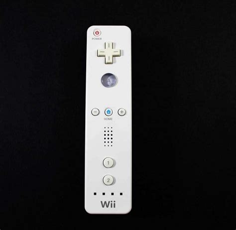 nintendo wii controller white