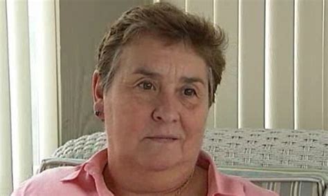 Lesbian Gym Teacher Fired After Her Mother S Obituary Accidentally Outed Her Will Not Get Her