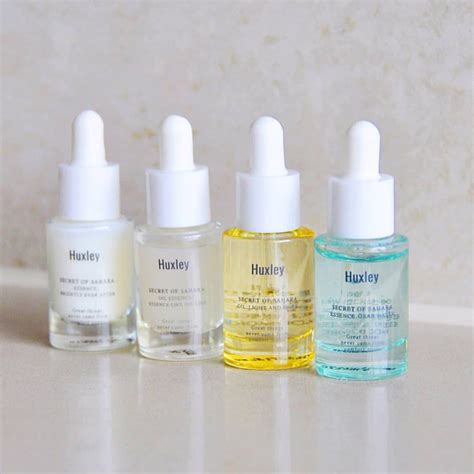 Đồ skincare xịn xò mua tính tiền serum kem chống nắng hot hit chỉ k k My My
