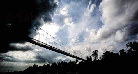 Only 30 Tourists On The Gokak Falls Hanging Bridge At One Time - All ...