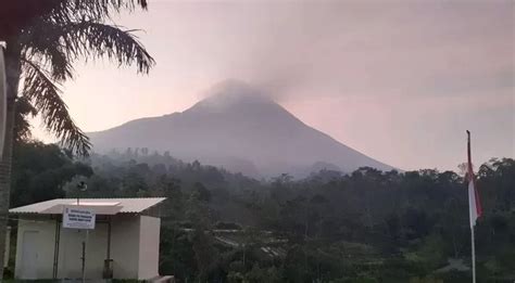 Simak Kondisi Terkini Gunung Merapi Rabu Mei Dimana Saja