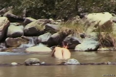 Naked Juliet Cariaga In The Lusty Busty Babe A Que