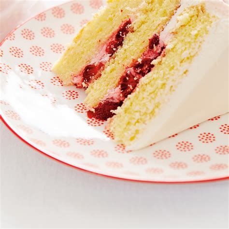 Naked Strawberries And Cream Cake Recipes List