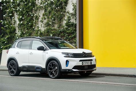 2023 Citroen C5 Shine Hybrid review - NZ Autocar