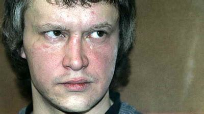 Тюремщики рассказали, как живет битцевский маньяк