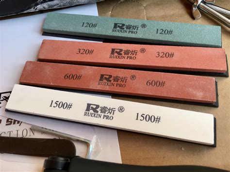 Точилка ножей RUIXIN PRO 4 RX-008 поворотный механизм камни для заточк ...