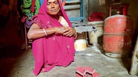 pramila devi   slippers sparingly mint
