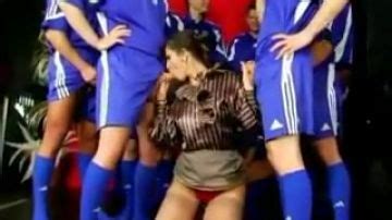 MILF Slut Wants The Entire Football Teem In Her Porn300