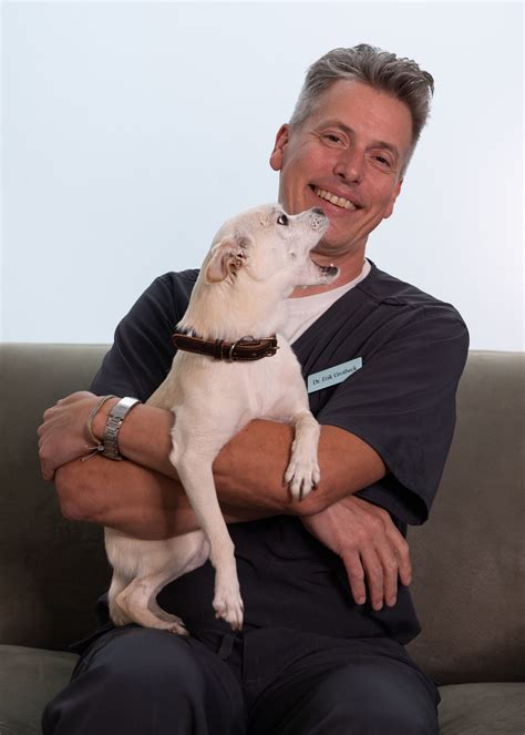 Meet Us - Pearl Animal Hospital