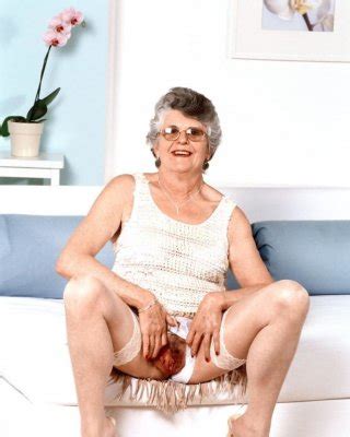 Granny Steph Dumont Porn Pictures Xxx Photos Sex Images Pictoa