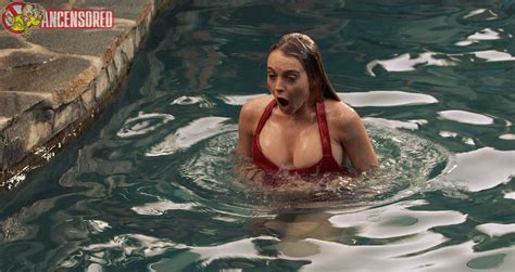 Naked Lindsay Lohan In Labor Pains