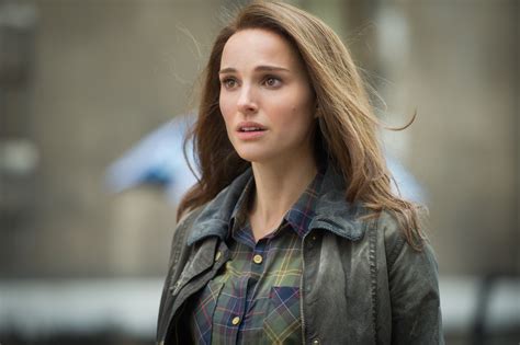 Natalie Portman HD Wallpaper – Thor: The Dark World Spotlight