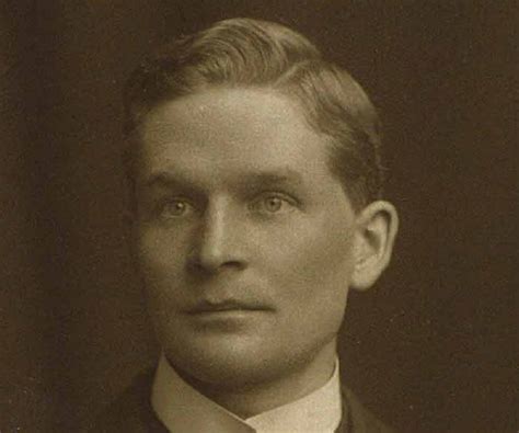 Frederick Soddy Biography - Childhood, Life Achievements & Timeline