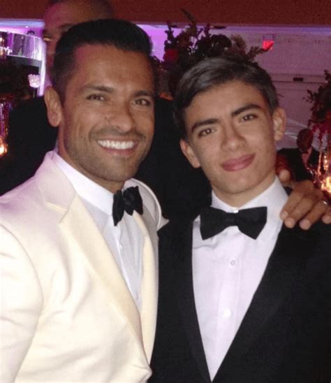Mark Consuelos Height, Weight, Age, Net Worth, Facts