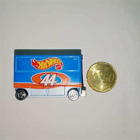 Hot Wheels Racing Pit Crew Toolbox Hot Wheels Hobbies Toys Collectibles Memorabilia Fan