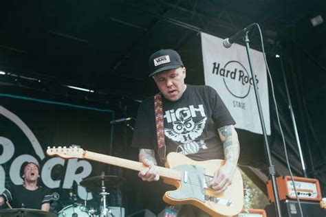 25 Pop Punk Bands That Best Represent The Genre