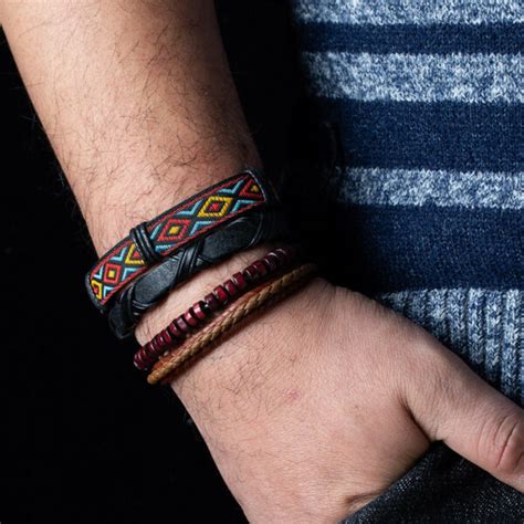 Pulseras De Cuero Para Hombre En Wattaca Lima