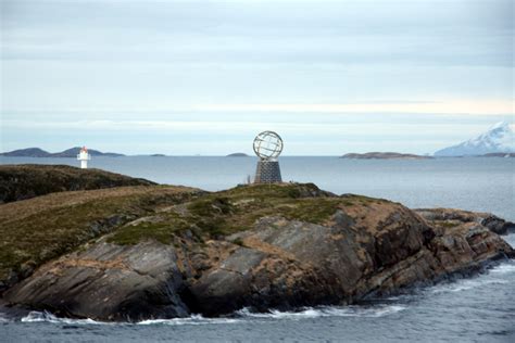 A bad witch's blog: Crossing the Arctic Line