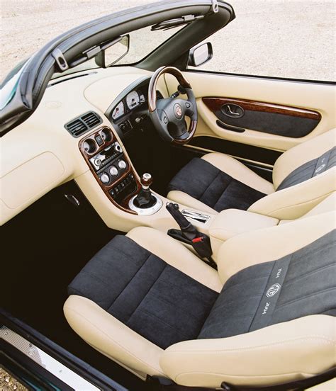 The English Fantasy: Models - MGTF LE 80th Anniversary