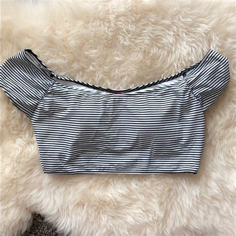 Victoria S Secret Swim Victorias Secret Off The Shoulder Bikini Top Poshmark