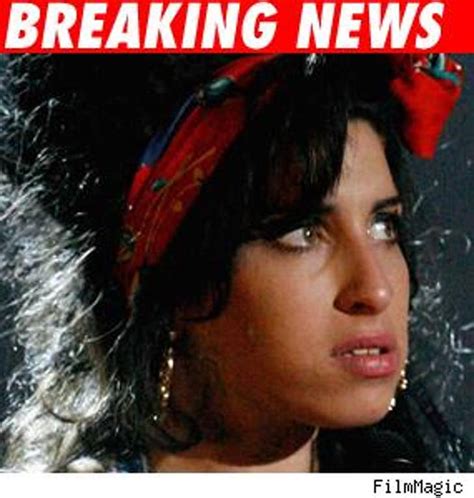 Amy Winehouse Arrested Allegedly Perverts Justice