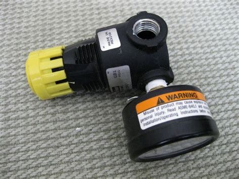 Parker Pneumatic Pressure Regulator 14r113fc And 160psi Gauge Pneumatics Usa 789957215735 Ebay