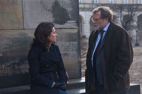 Borgen O Reino O Poder E A Gl Ria Foto Lars Knutzon Sidse Babett