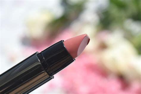 Burberry Full Kisses Blush Nude The Luxe List