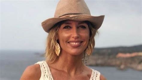 Emma Garc A Posa En Bikini Para Despedir El Verano Fiesta