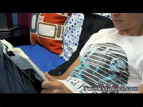 Gay los dick Cum Porno athan stratus está aburrido con su sexual XVIDEOS