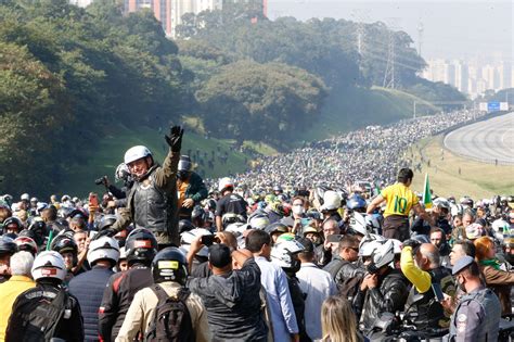 Motociata De Bolsonaro Neste S Bado Altera Tr Nsito Em Porto Alegre E