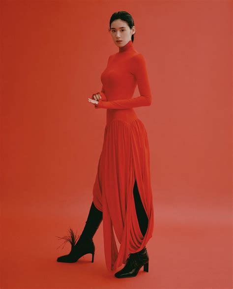 Mỹ nhân sở hữu vẻ đẹp phi giới tính hot nhất xứ Hàn