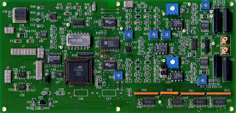 200 Circuit Board Wallpapers