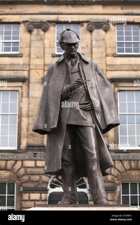 Uk Scotland Edinburgh Sherlock Holmes Statue Stock Photo Alamy