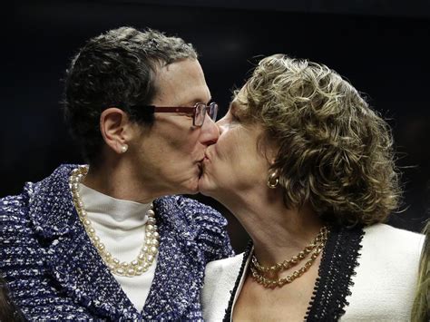 Same Sex Couple Gets Married In Texas After Judge Defies Gay Marriage Ban WNYC New York