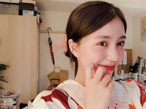 Nửa kia là hot girl đình đám của các nam rapper Việt BlogAnChoi