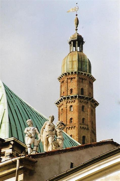 Vicenza Piazza Dei Signori Torre Bissara A Photo On Flickriver